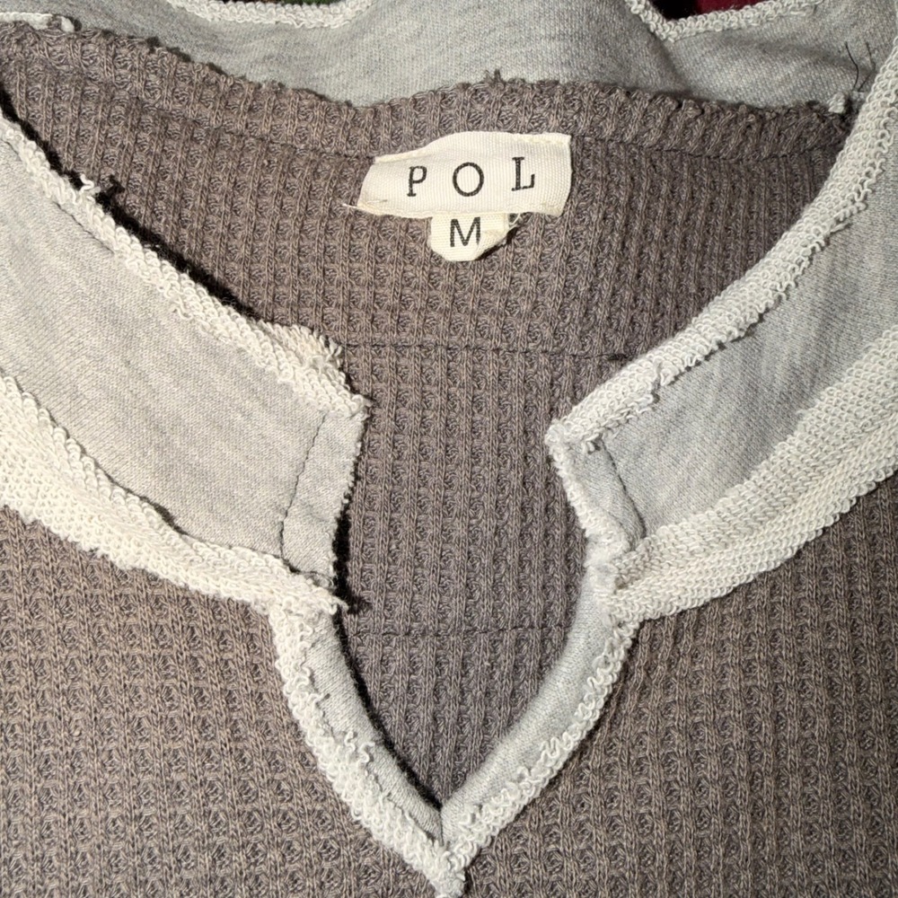 NWOT POL Clothing Women Neutral Color-block Waffle Knit Thermal Top Grey Taupe M - Picture 4 of 4